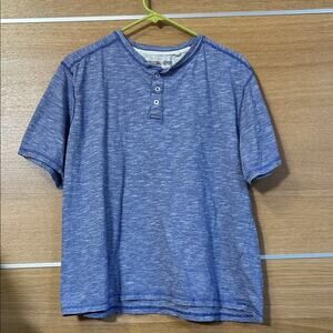 International Report Men Sz XL Casual Blue Short Sleeve Henley